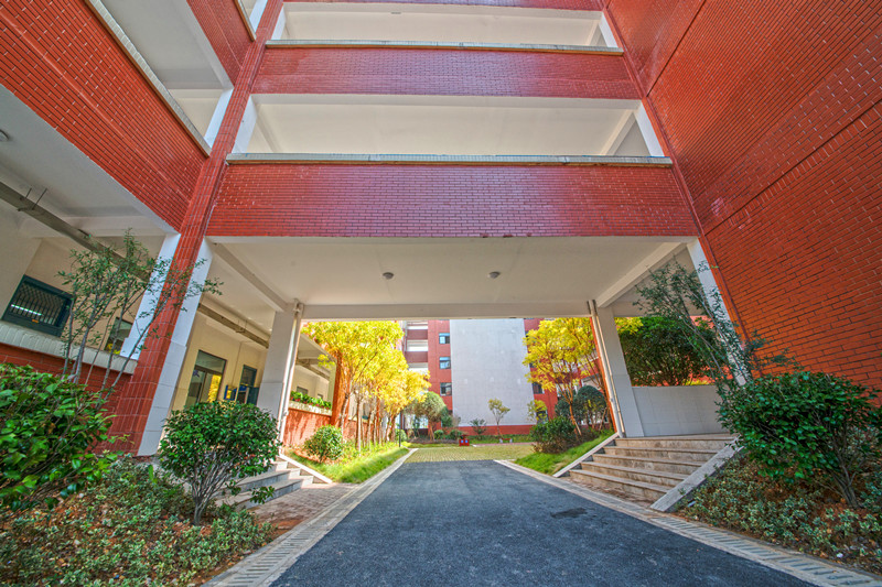 长沙市长郡滨江中学