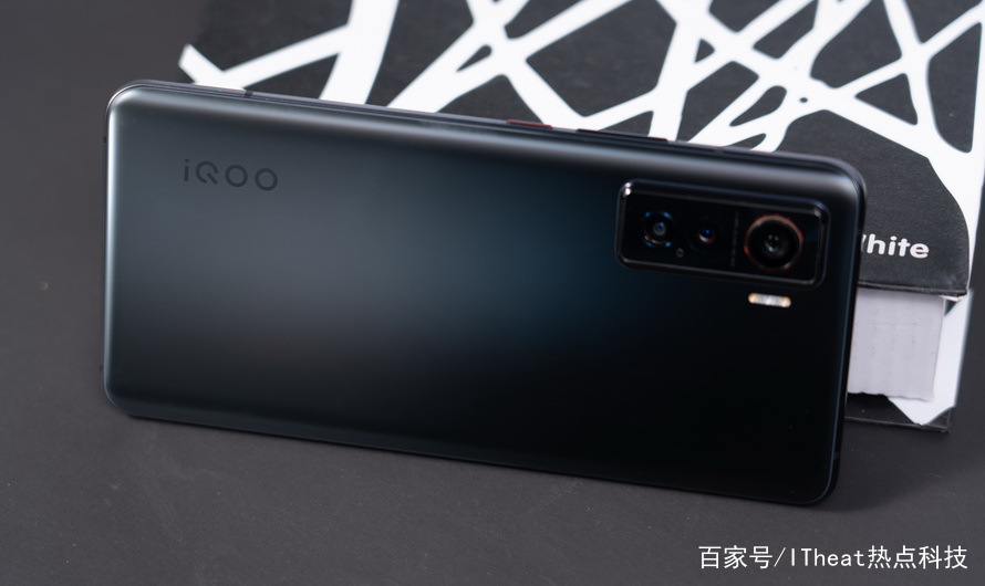 iQOO 5评测：一款体验水桶的回归之作_百科TA说