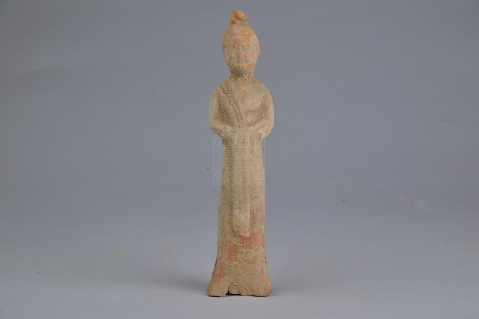宋红陶侍女俑