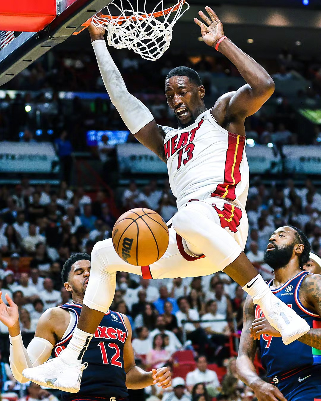 p>巴姆·阿德巴约(bam adebayo),原名埃德里斯·阿德巴约(edrice