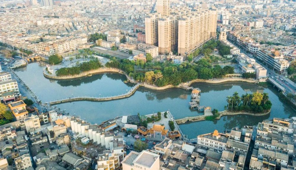 棉湖镇,隶属于广东省 a target="_blank" href="/item/揭阳">揭阳 /a>