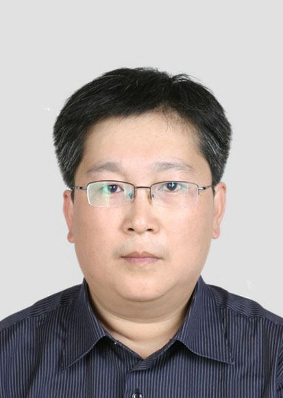  p data-id="tpzcgiiqdxol">韩锐,男,汉族,1968年11月出生,大学本科