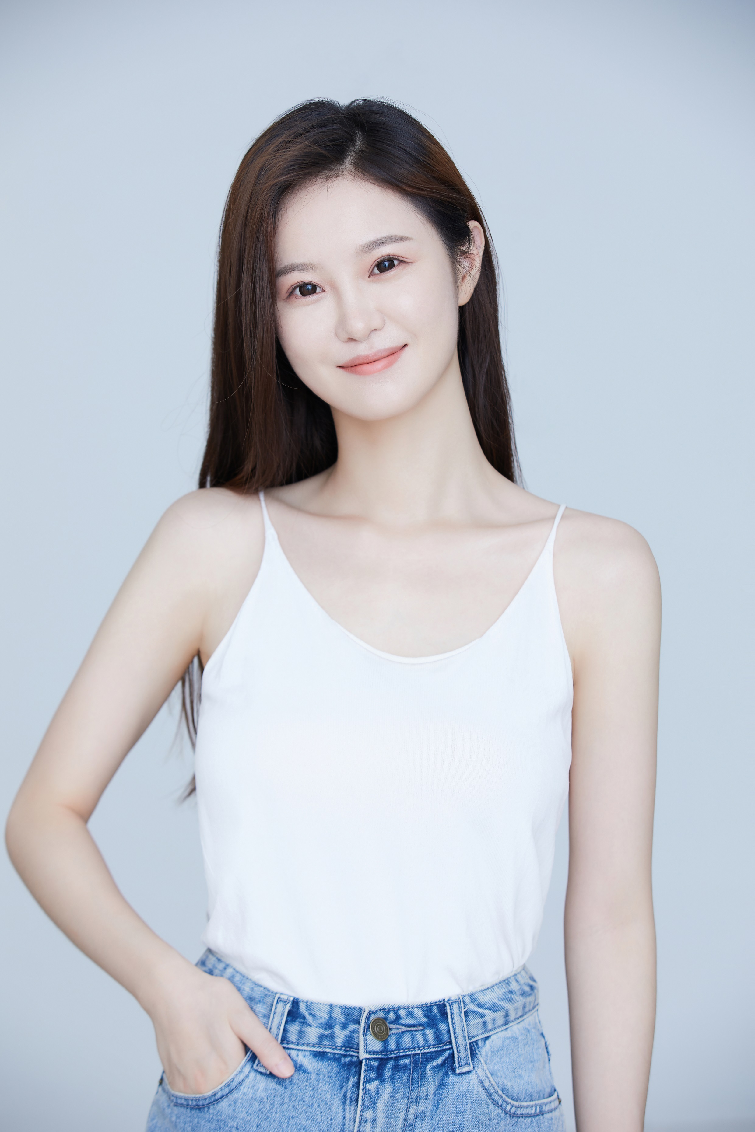  p data-id="tbkcoqmzg1cv">陈璐,别名,小甜,璐璐,1998年08月23日出生