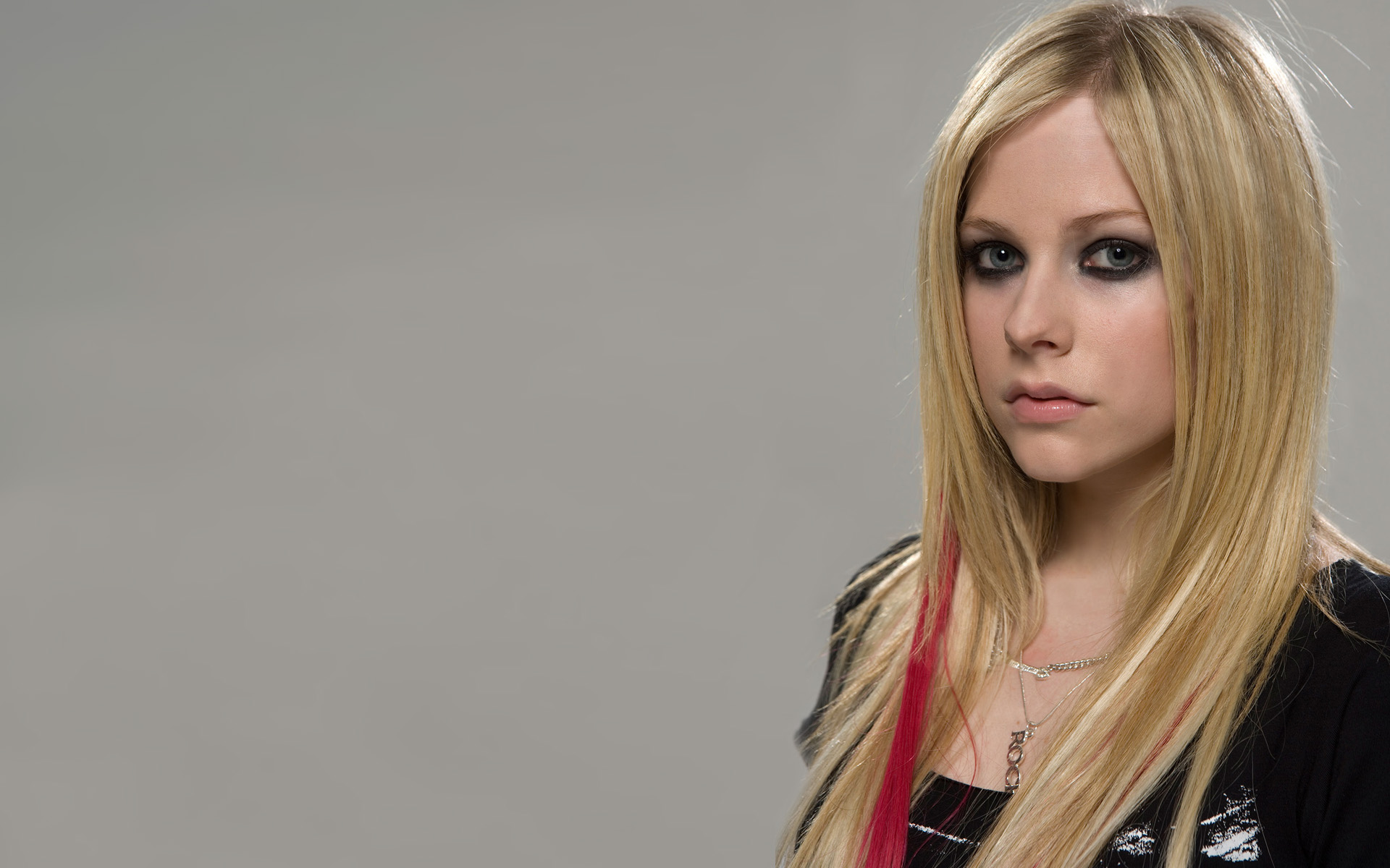 艾薇儿·拉维尼