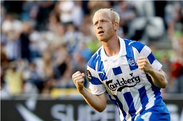  p>汉斯·安德烈亚森是一个后卫,现在效力于 a target="_blank" href=