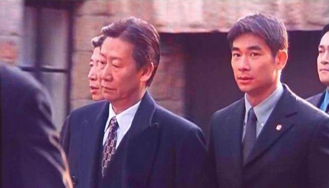 是由林伟伦导演, a href="#" data-lemmaid="4183051">罗启锐 /a>