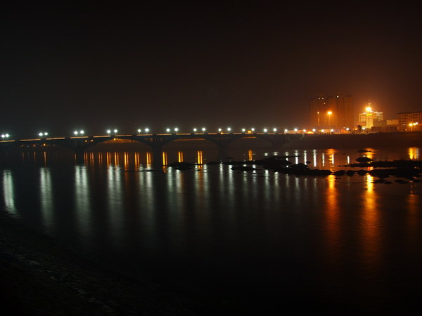  p>石门,隶属于湖南省 a target="_blank" href="/item/常德市