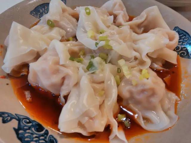 鸡肉抄手