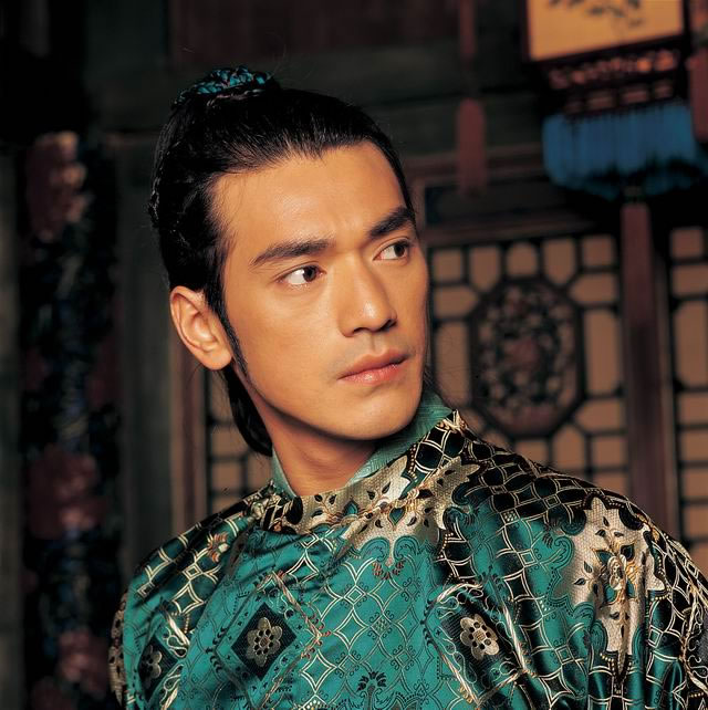  p>金城武(takeshi kaneshiro),1973年10月11日出生于中国台湾省台北