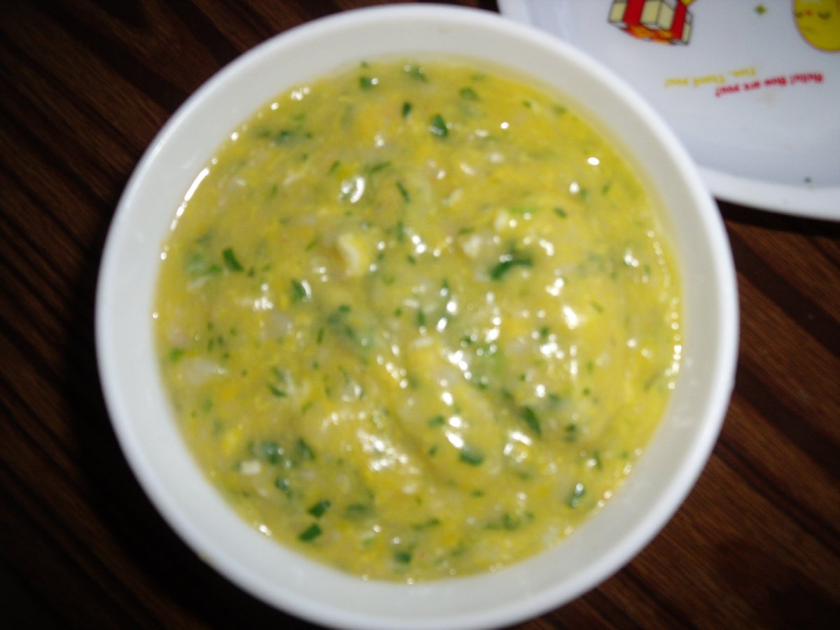  p>珍珠翡翠白玉汤是一道用白菜帮子,菠菜叶儿(翡翠),馊豆腐( a href=