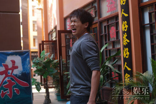 小说的电视剧,为江苏卫视自制剧"生死之恋三部曲"之一,由田有良执导, 