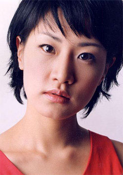  p>申恩庆(         ),1973年2月5日出生于韩国首尔,毕业于 a target=