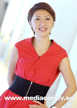  p data-id="go0bxw7j09">权怡凤1991年参加新加坡广播局主办之"主持