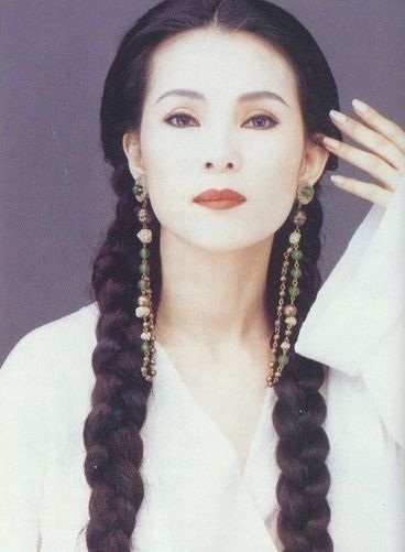  p>黄莺莺(1951年8月29日-),台湾著名女 a target="_blank" href="