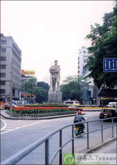 广州解放纪念像