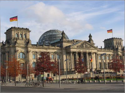  p>德国国会大厦(德语:   reichstagsgeb  ude),简称国会大厦;官方