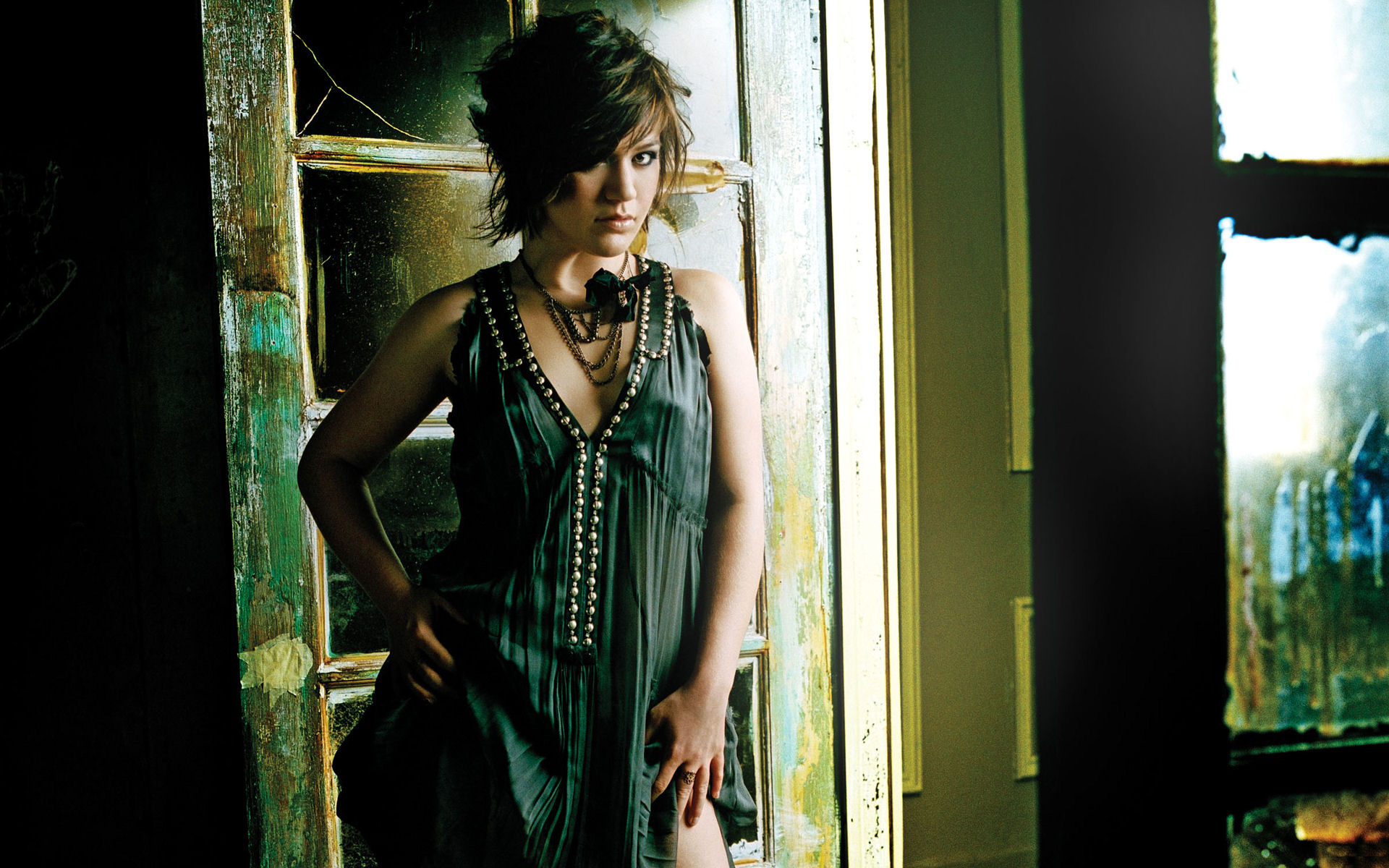  p>凯莉·克莱森(kelly clarkson),1982年4月24日在德克萨斯州沃思堡