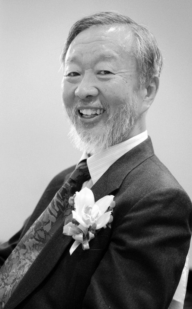  p>高锟(charles kuen kao,1933年11月4日-2018年9月23日),生于江苏省