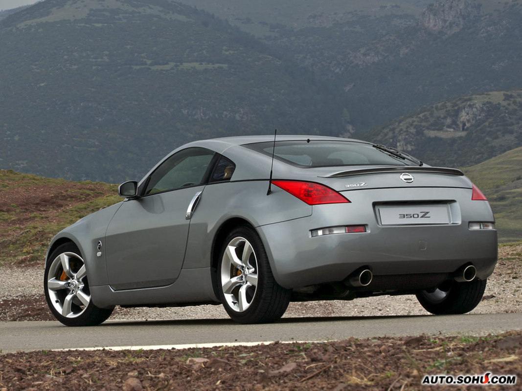 日产350z