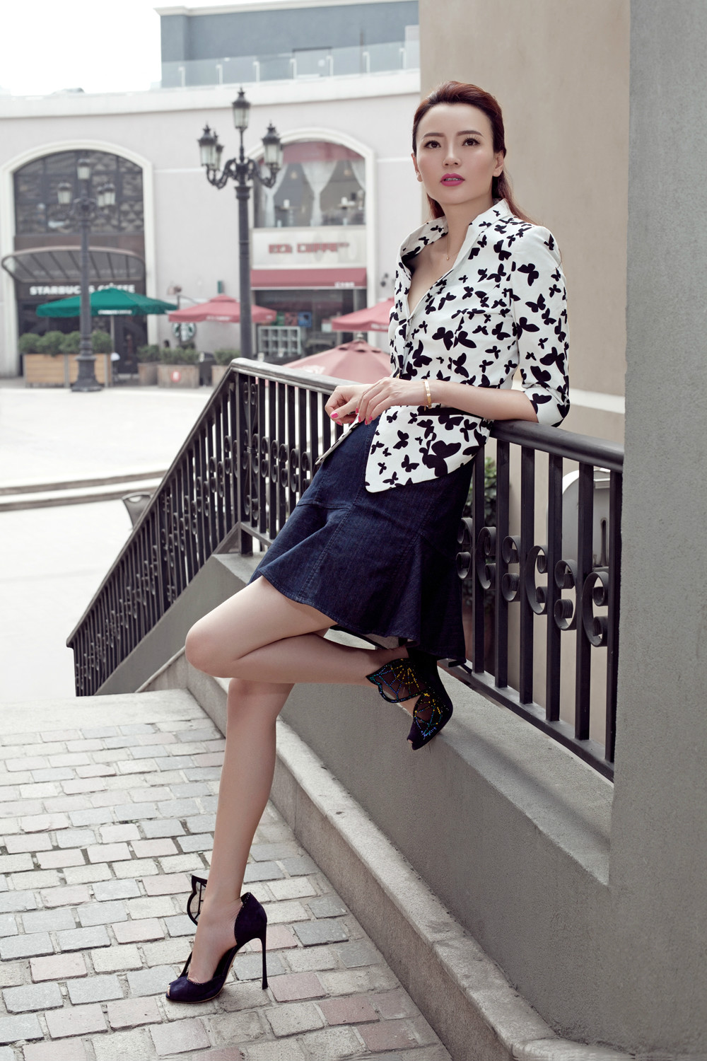  p data-id="go2344klxy">苏红,时尚媒体人,时尚投资人,曾就任时尚大