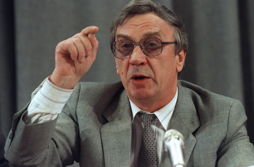  p>根纳季·伊万诺维奇· a href="#">亚纳耶夫 /a>(Геннадий