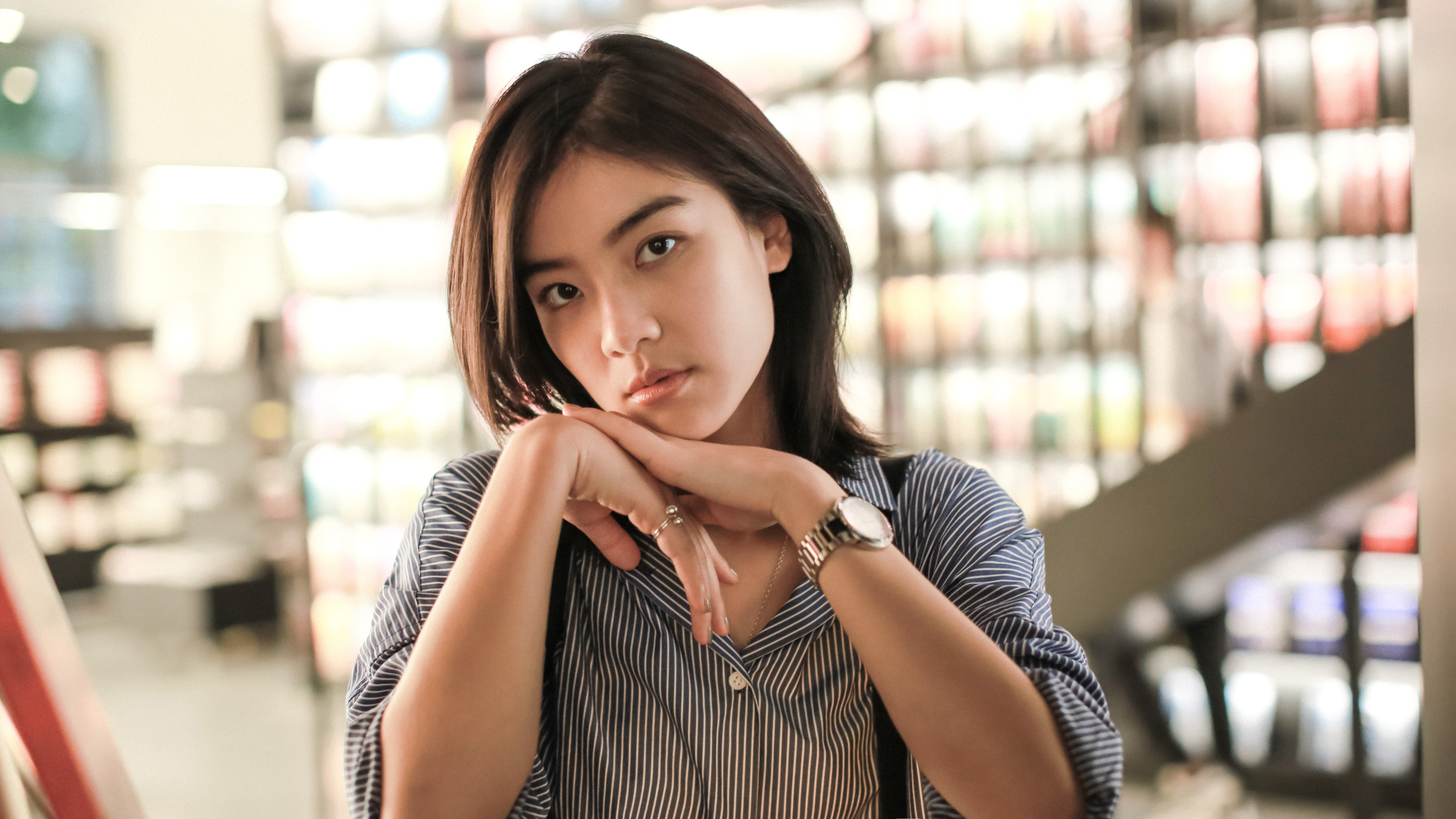  p>张雅玫,1992年4月3日出生于四川省成都市,中国内地女演员,毕业于