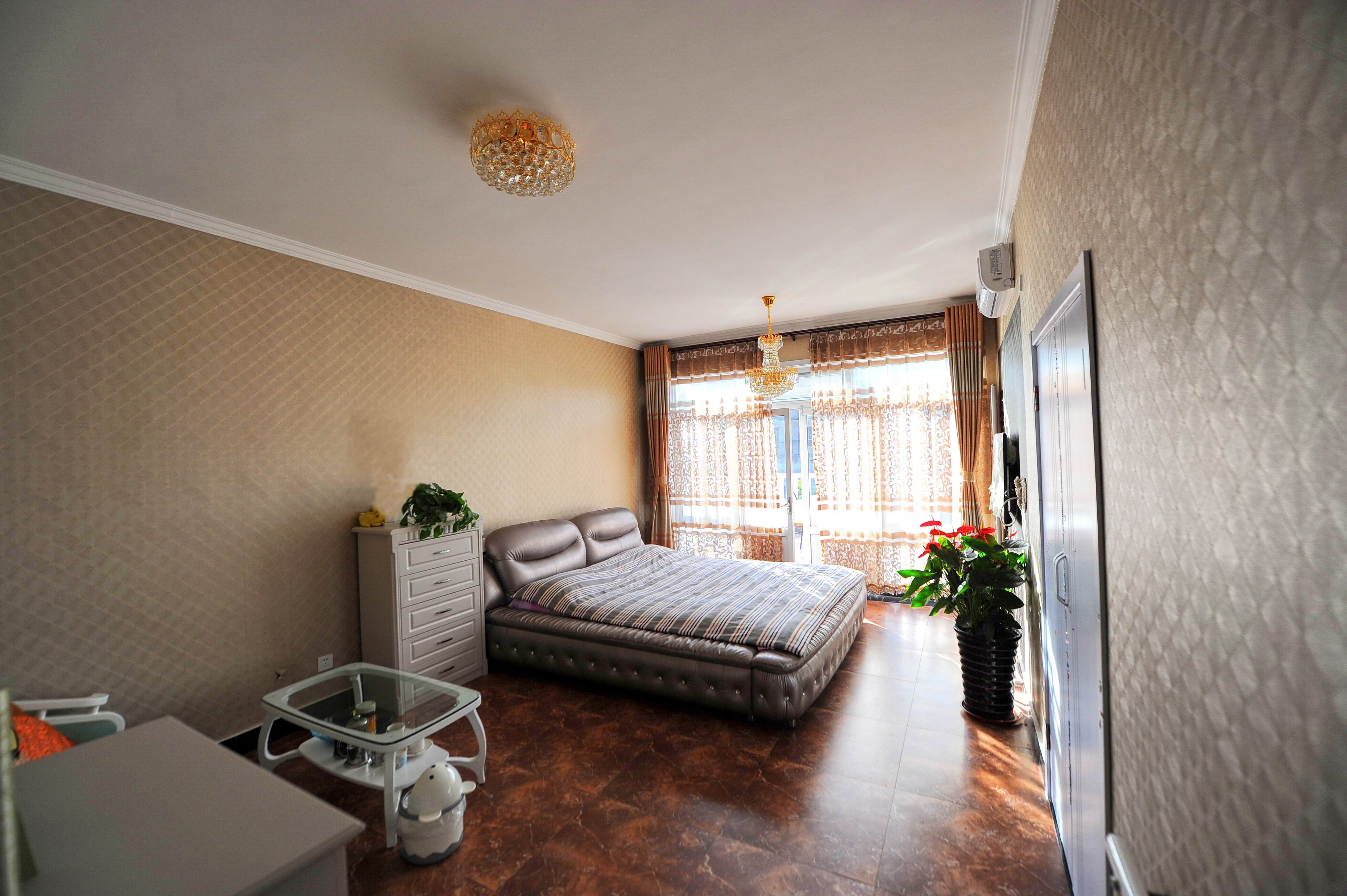  p>庆峡鸿福缘农家院位于龙庆峡景区古城村大牌楼,是集住宿,餐饮,娱乐