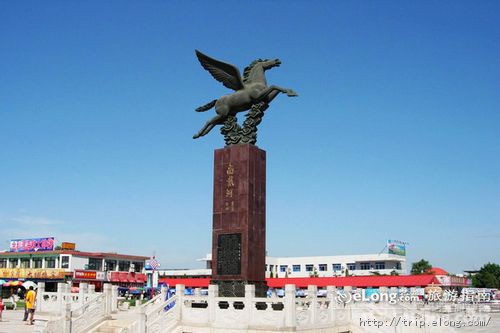  p>南戴河天马广场位于 a target="_blank" href="/item/河北省