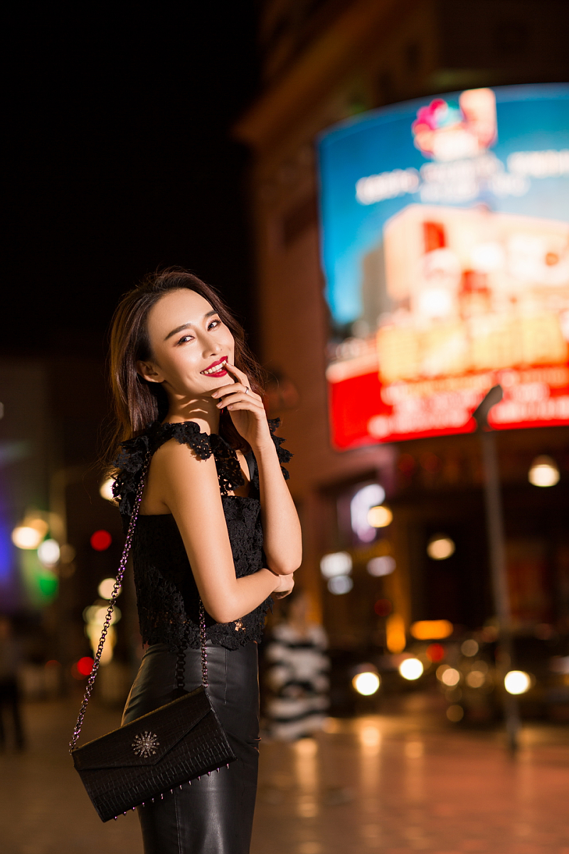  p>吴蕊含,吉林长春人.大陆女艺人,演员,平面模特,青年舞蹈家.