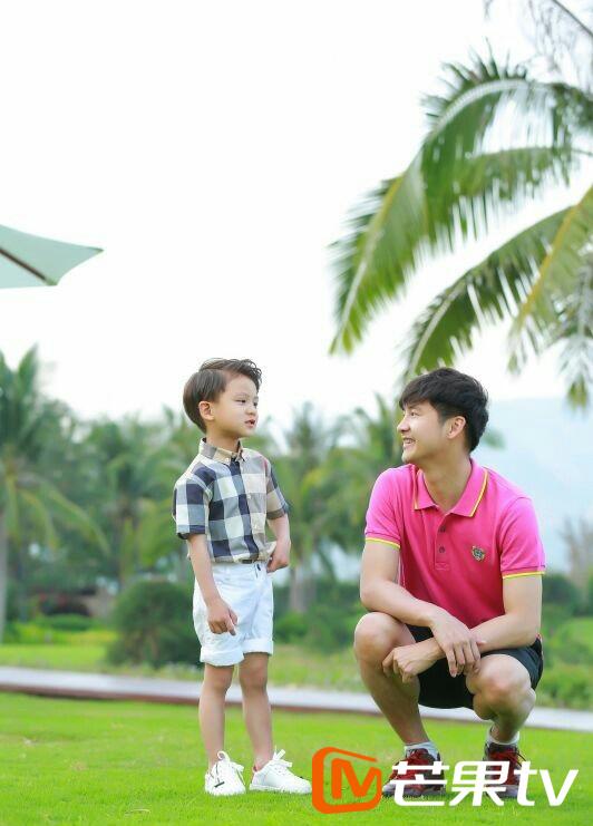  p>田宸羽(seven),又名小亮仔,森碗,2011年11月