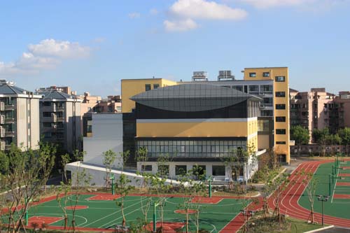 上海市民办华育中学