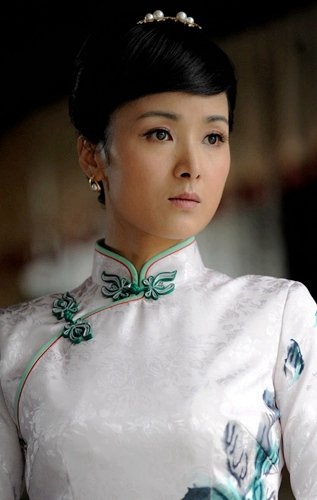  p>白雨禾,由 a target="_blank" href="/item/黄曼/8909228" data