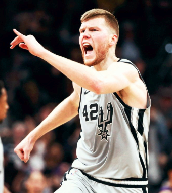  p data-id="gnbs1jqk3x">戴维斯·贝尔坦斯(davis bertans),1992年11