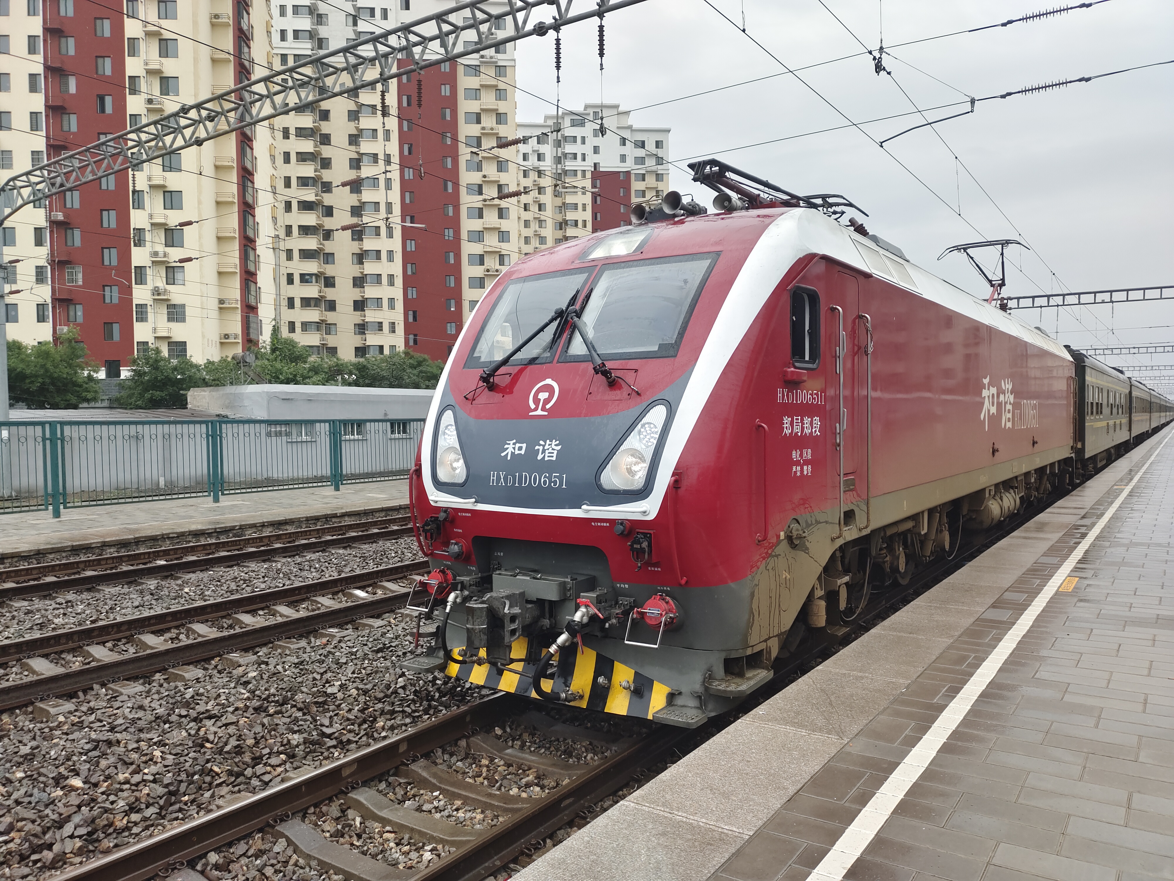 和谐1d型电力机车