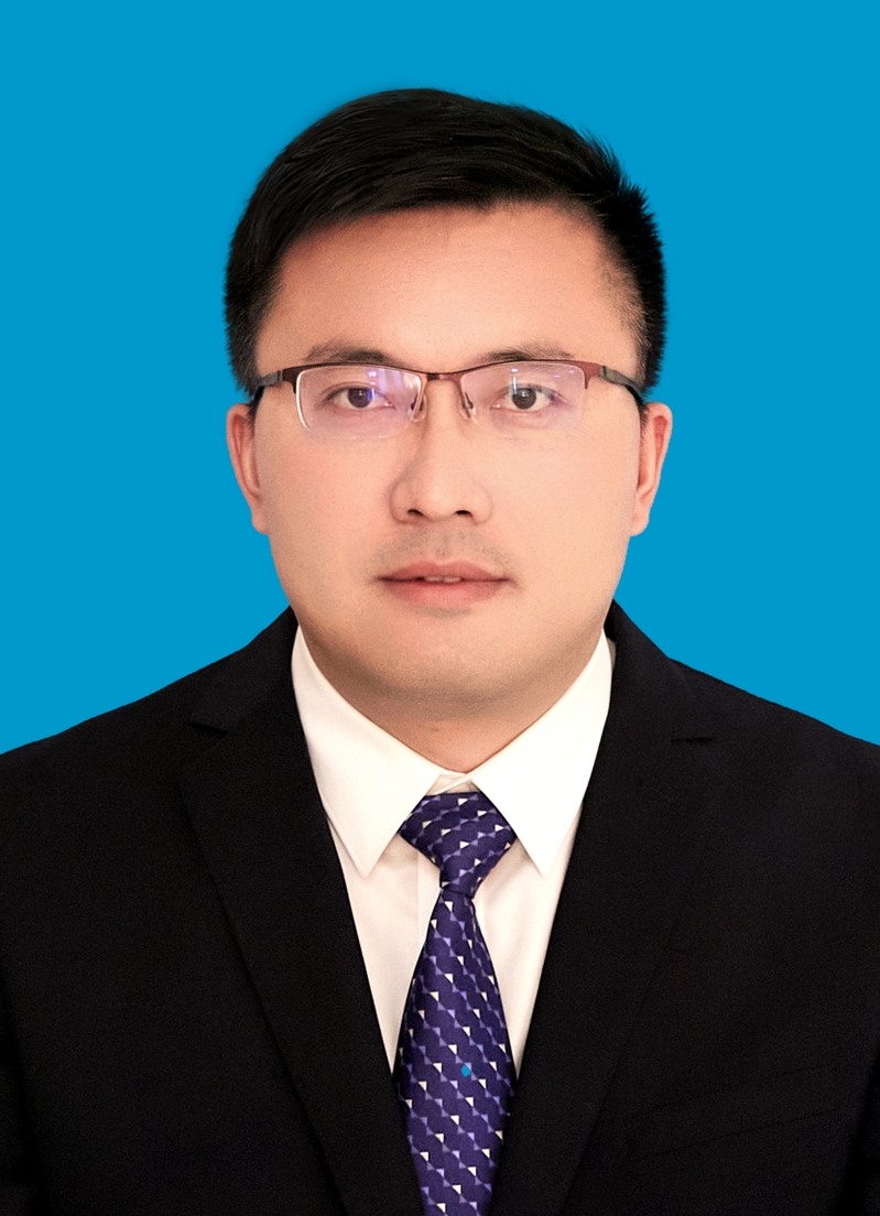县政府党组书记,县长