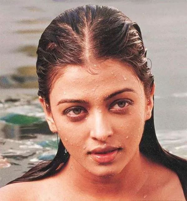  p data-id="gnt084rjxz">艾西瓦娅·雷 i>(aishwarya rai) /i>,1973