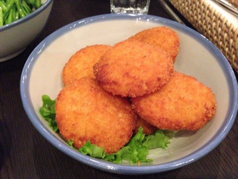 沙律香草炸虾饼