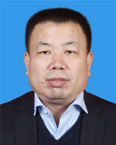 刘明