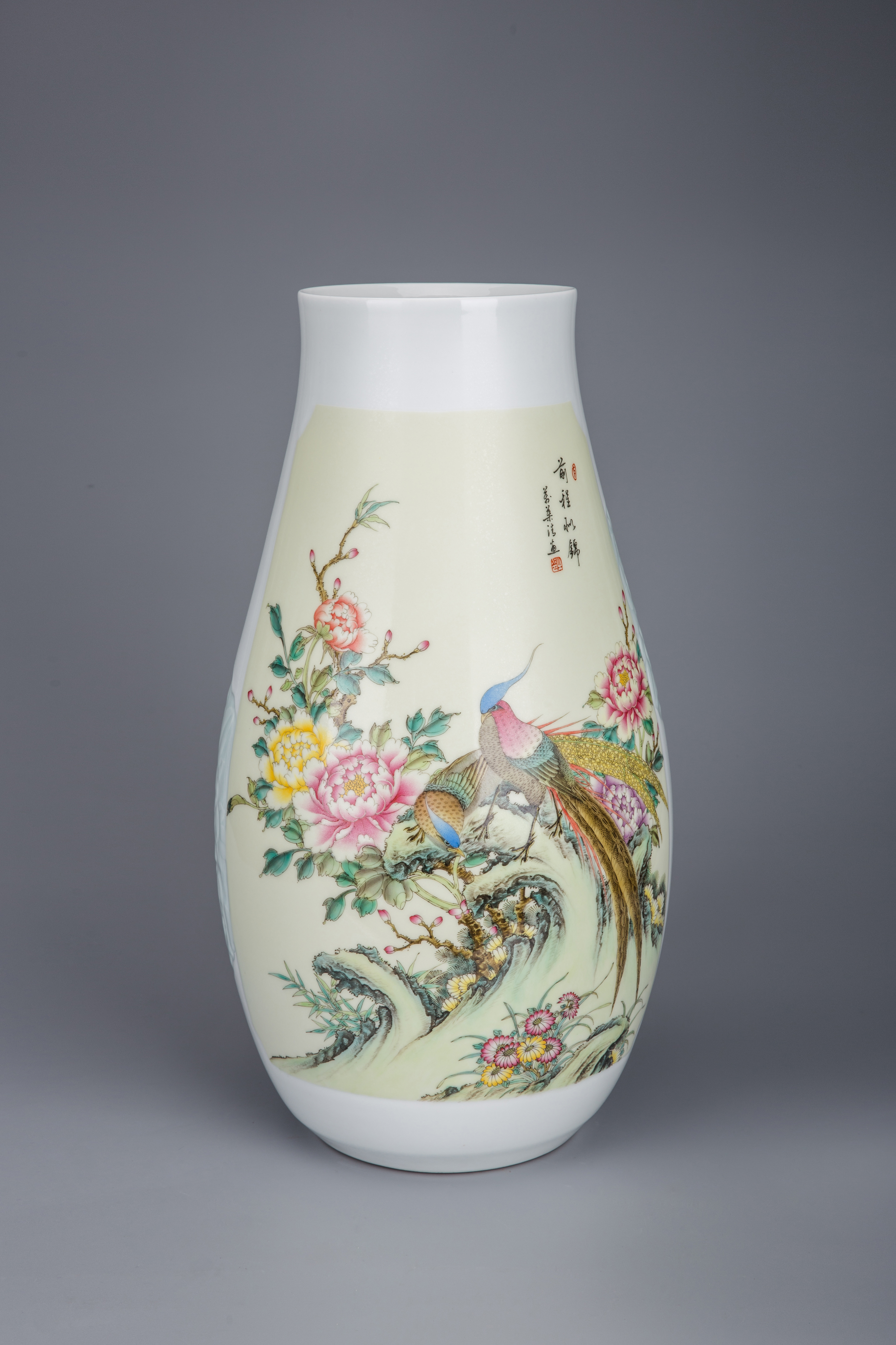 ="u6kyzmhgsywt">万叶清,男,1969年2月1日出生,毕业于景德镇陶瓷学院