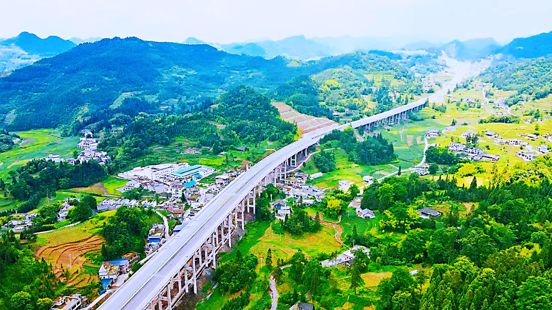 叙永—威信高速公路