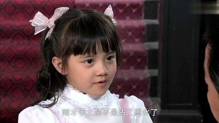 女,励志亲情剧《 a target="_blank" href="/item/天涯赤子心/30245"