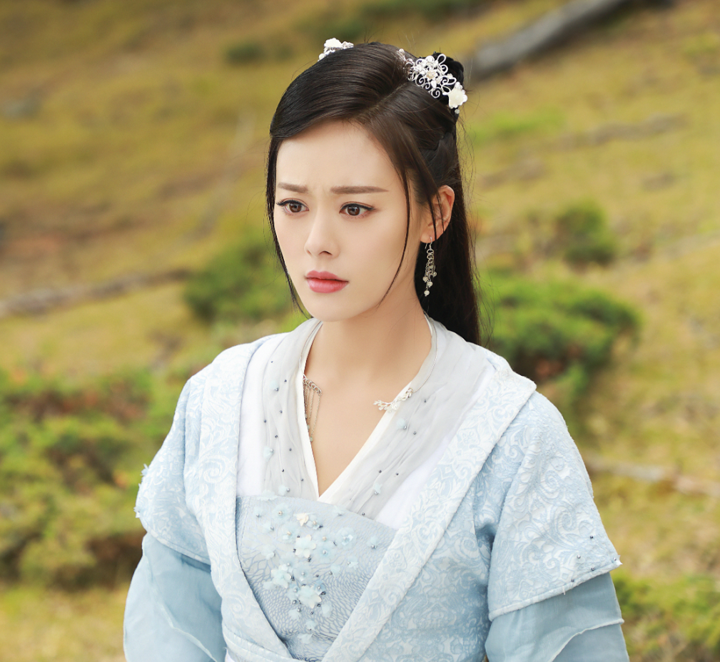 ">太古神王 /a>》中的角色,由 a target="_blank" href="/item/吴佩柔