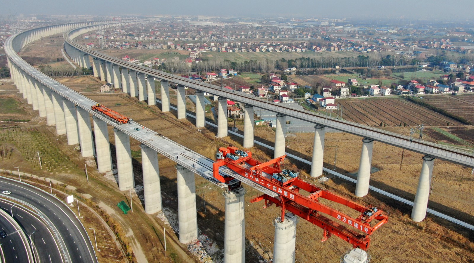  p>通苏嘉甬高速铁路(nantong-suzhou-jiaxing-ningbo high-speed