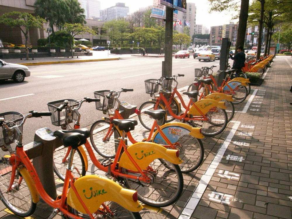  p>youbike微笑自行车作为台北捷运的子系统,为 a