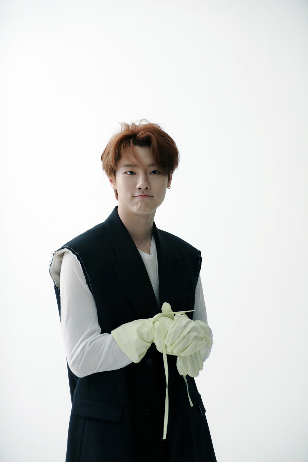 中韩男子演唱组合 a target="_blank" href="/item/uniq/15764205"