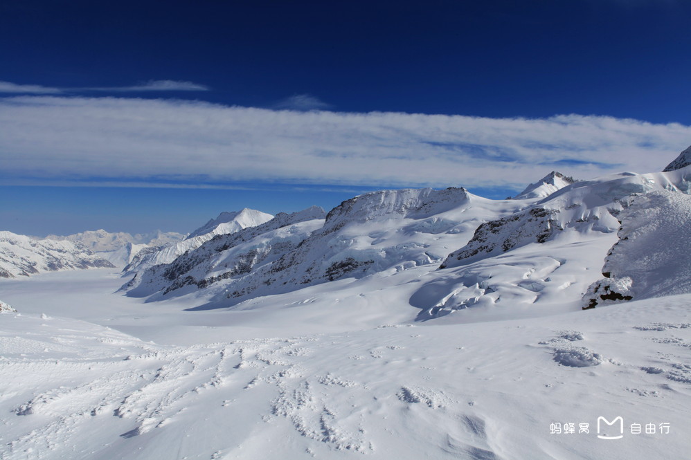  p>少女峰(jungfrau)是位于瑞士伯尔尼高地, a href="#" data-lemmaid