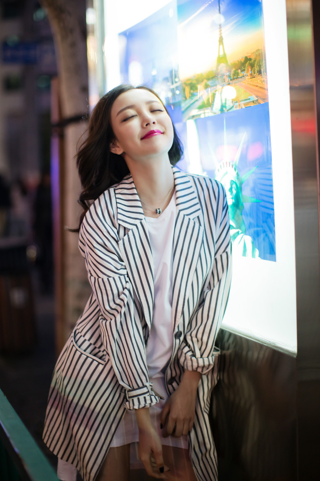 p>汪小敏 ,1992年10月1日出生于广西壮族自治区南宁市,中国内地女歌手