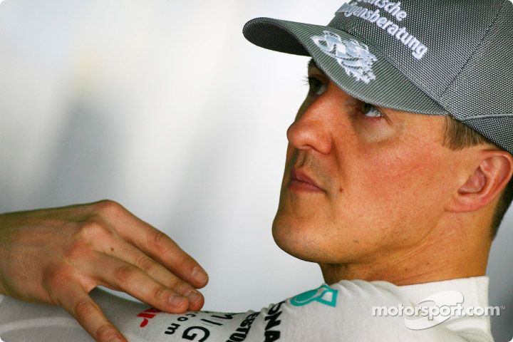  p>迈克尔·舒马赫(michael schumacher),1969年1月3日出生于 a