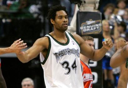  p>迈克尔·奥洛沃坎迪(michael olowokandi),1975