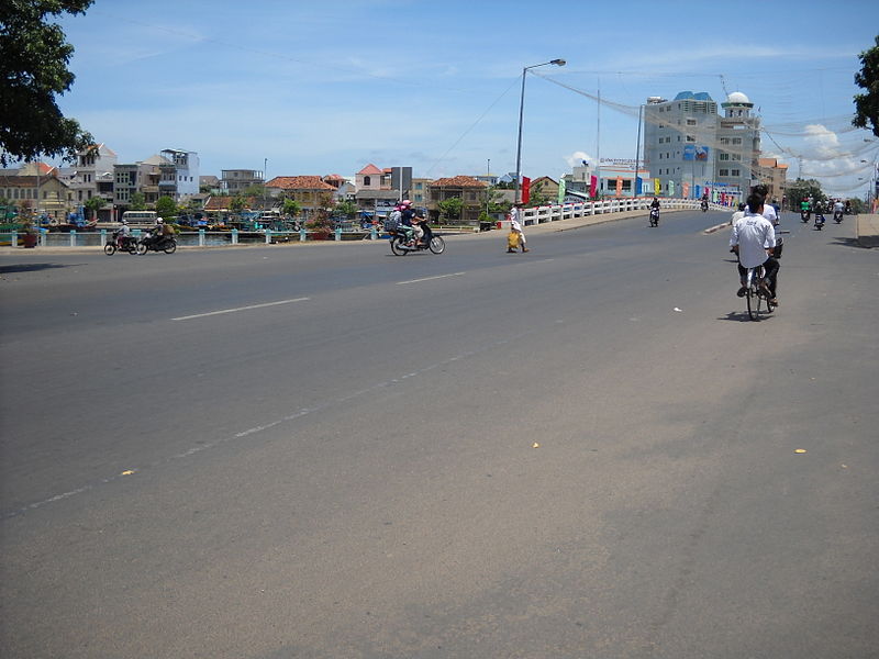  p>平顺省(越南语:t   nh bình thu   n/汉喃字:省平顺)是 a target=